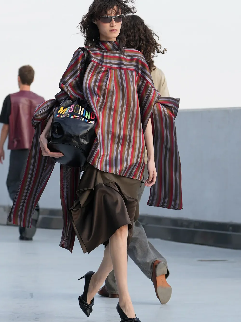 Moschino, москино, весна-лето 2027, Неделя моды в Милане, Лорис Мессина, Симоне Риццо, новая коллекция, дебют, показ