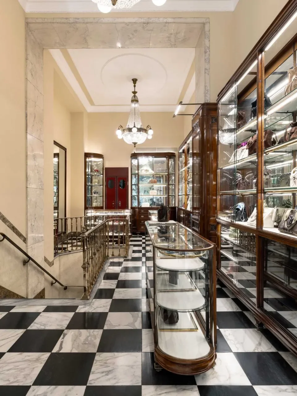 Prada, прада, Prada Galleria, Милан, Галерея Виктора Эммануила II, магазины, открытия, бутик, Pradasphere