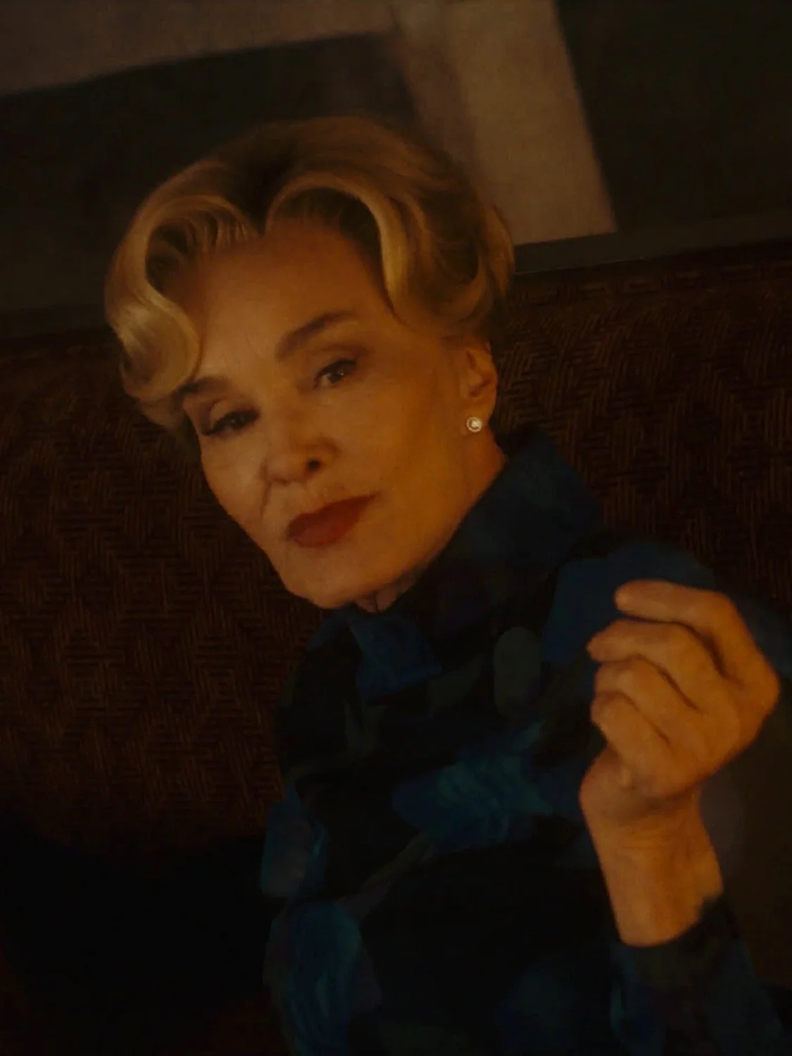 американская история ужасов american horror story ahs аиу эмма робертс джессика лэнг сара полсон эван питерс леди гага новый сезон 13 смотреть