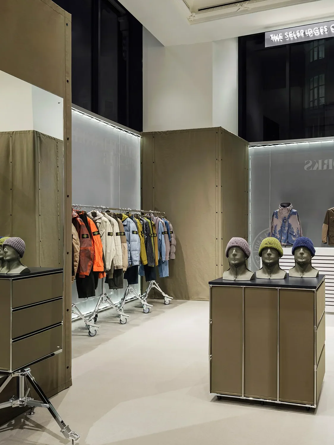 Stone Island, стон айленд, Stone Island выставка, Лондон, Collector Series, Уилло Перрон, архивы