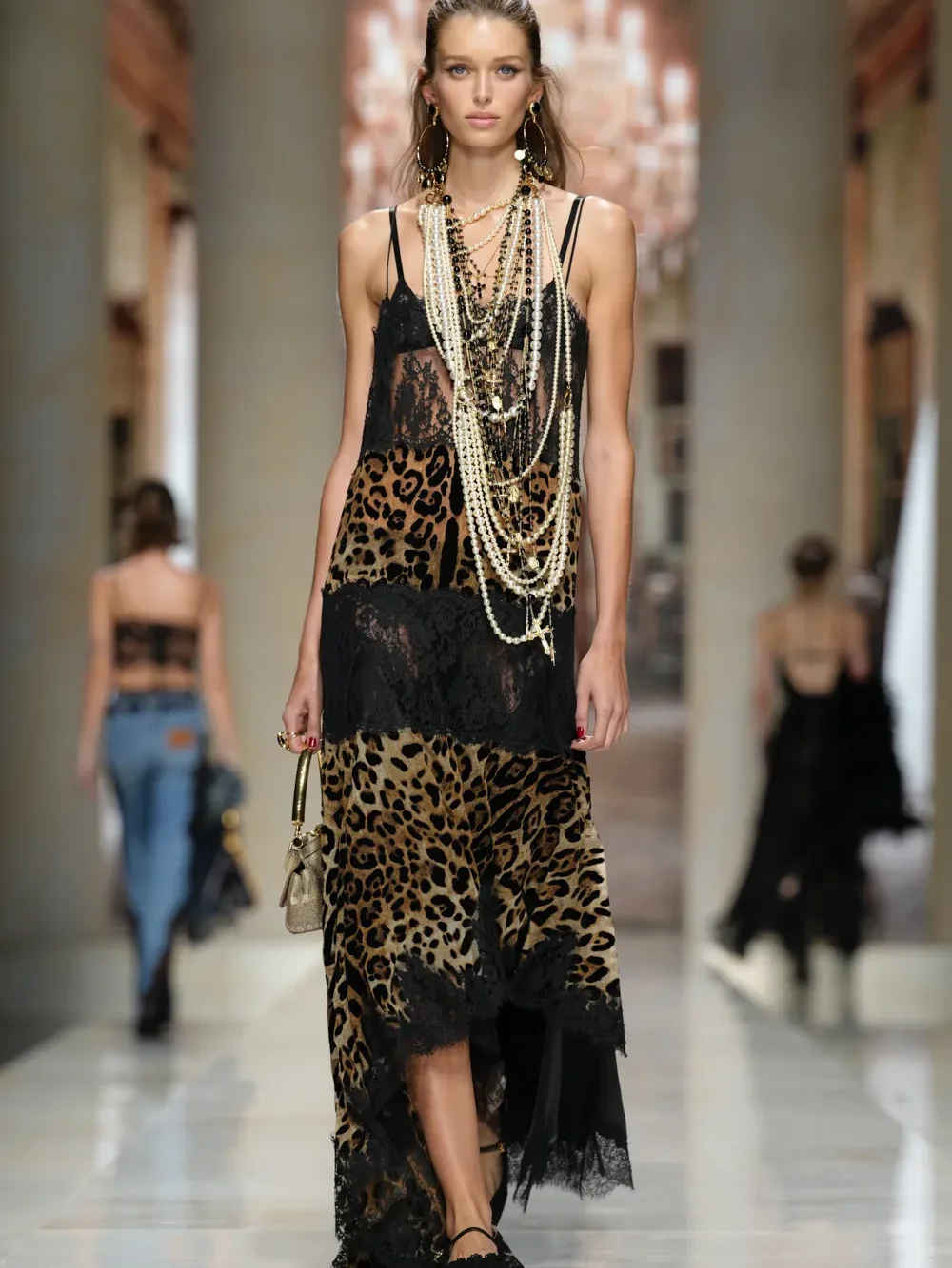 Dolce & Gabbana, дольче габбана, неделя моды в милане, показ, весна-лето 2027, ss27, тренды, новая коллекция