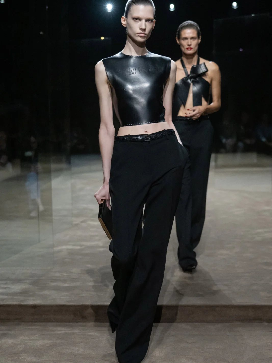 Tom Ford, Том Форд, Неделя моды в Париже, модный показ, весна-лето 2027, ss27, новая коллекция, тренды, Хайдер Аккерман