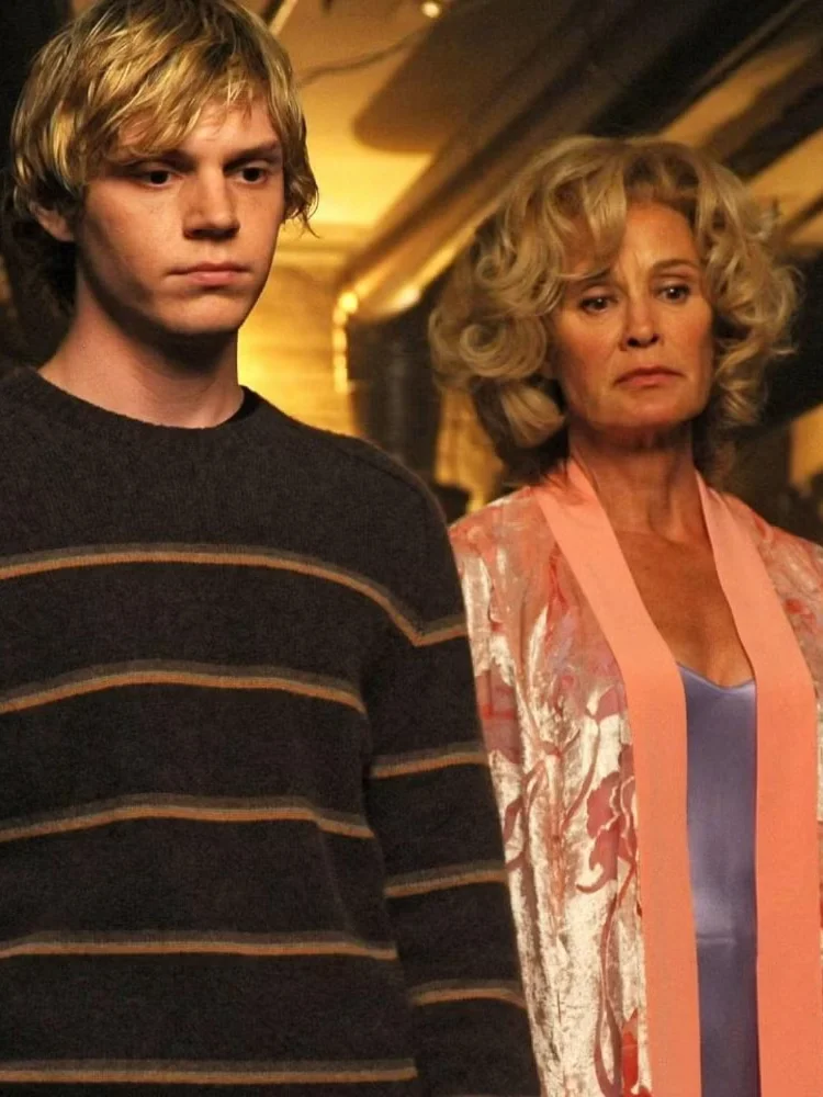 американская история ужасов american horror story ahs аиу эмма робертс джессика лэнг сара полсон эван питерс леди гага новый сезон 13 смотреть