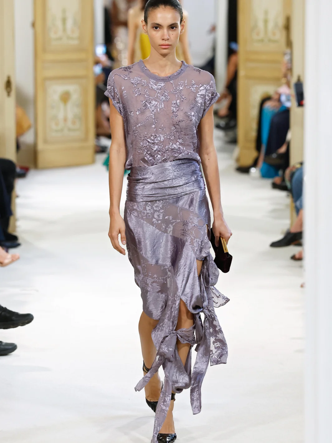 Alberta Ferretti, весна-лето 2027