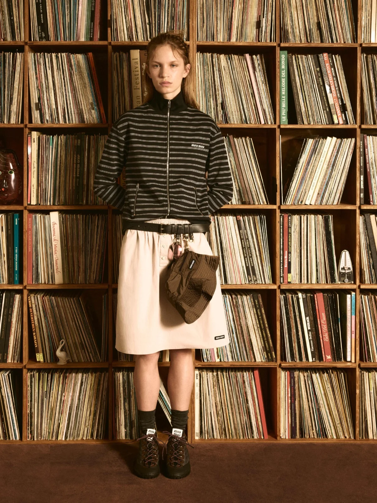 Miu Miu, миу миу, vinyl club, поп-ап, бутики, marshall, Токио, Париж, Гонконг, Пекин