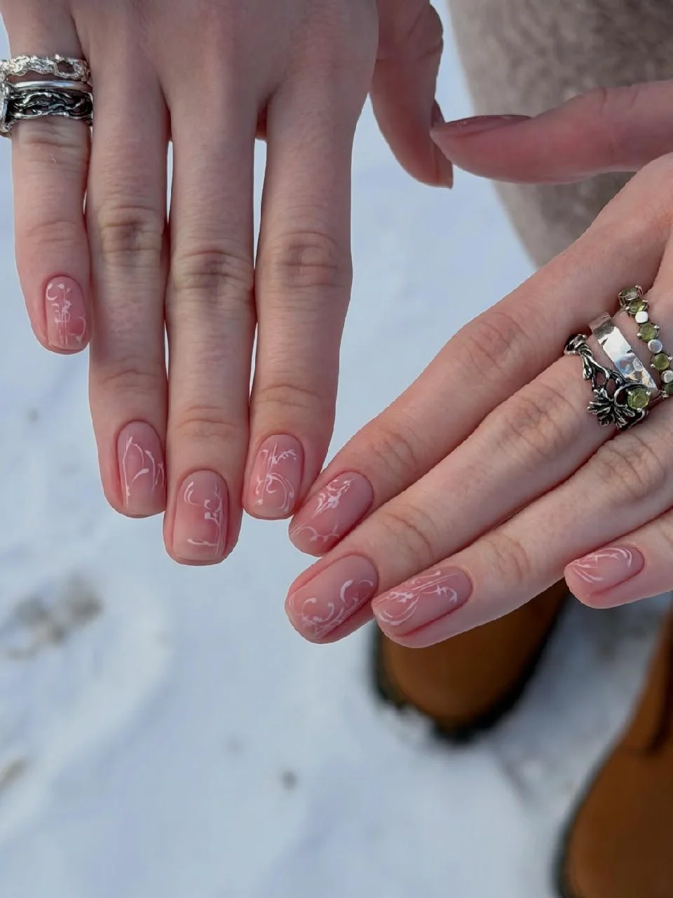 @symptom.nails