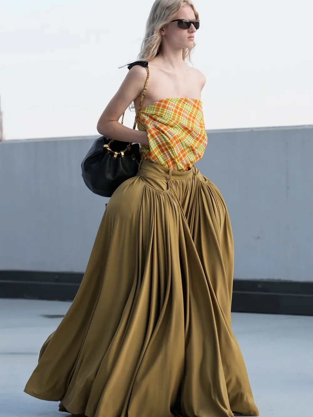 Moschino, москино, весна-лето 2027, Неделя моды в Милане, Лорис Мессина, Симоне Риццо, новая коллекция, дебют, показ