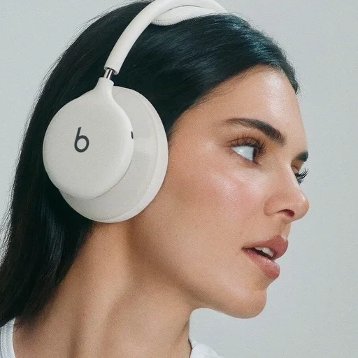 Beats, Beats 360, наушники Битс, Кендалл Дженнер, новинки, наушники купить, полноразмерные наушники