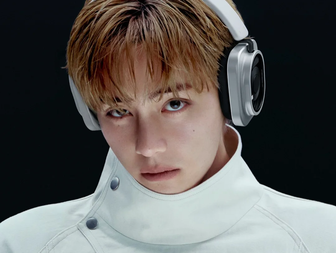 V из BTS стал новым амбассадором бренда Nothing: каким получился первый кампейн